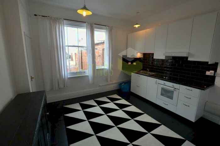 2 Bedroom Flat To Rent In East Avenue, Clarendon Park, LE2