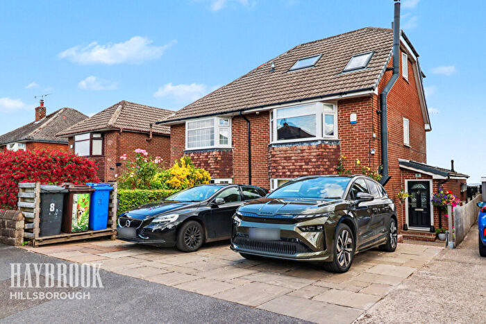 4 Bedroom Semi-Detached House For Sale In Clark Grove, Sheffield, S6