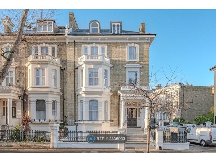 1 Bedroom Flat To Rent In Redcliffe Gardens, London, SW10