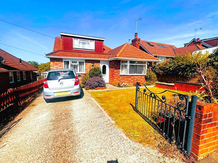 3 Bedroom Detached Bungalow For Sale In Dale Road, Hythe, SO45