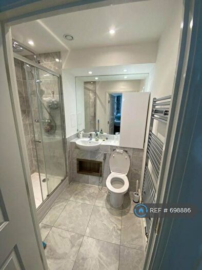 2 Bedroom Flat To Rent In Brewers Square, Dartford, DA1