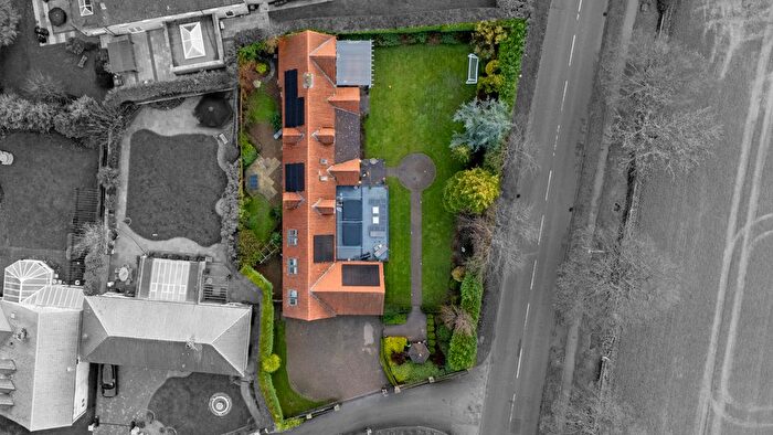 5 Bedroom Barn Conversion For Sale In Todwick Court, Todwick, Sheffield, S26