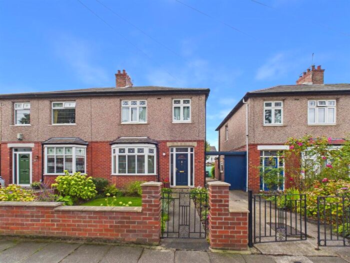 3 Bedroom Semi-Detached House For Sale In Belvedere, North Shields, NE29