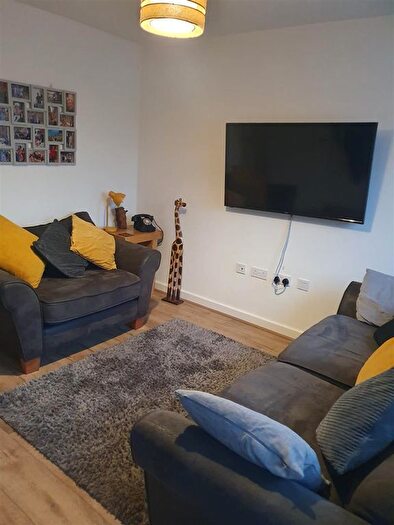 2 Bedroom End Of Terrace House For Sale In Duke Street, Kidderminster, DY10