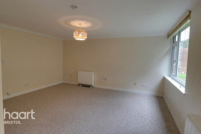 3 Bedroom Apartment To Rent In Westacre Close, Bristol, BS10