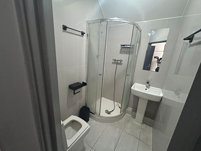 Studio To Rent In Dollis Hill Lane, London, NW2