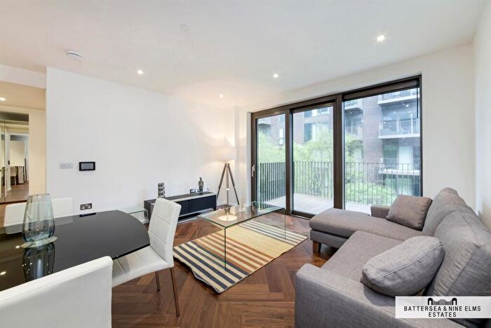 2 Bedroom Apartment To Rent In Capital Building, Embassy Gardens, SW11