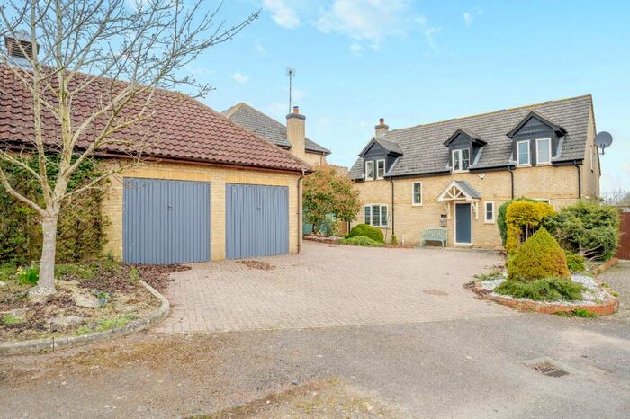 4 Bedroom Detached House For Sale In The Paddocks, Thistleton, Oakham, Rutland, LE15