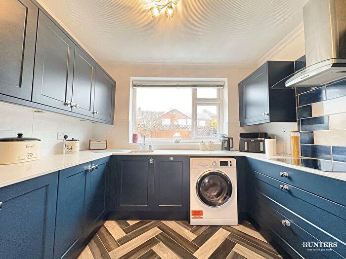 2 Bedroom Semi-Detached Bungalow For Sale In Frank Lane, Thornhill, Dewsbury, WF12