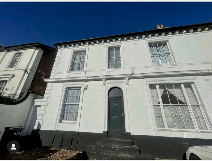 2 Bedroom Flat To Rent In Flat, Monument Road, B16