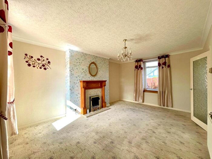 3 Bedroom Semi-Detached Villa For Sale In Montgomery Street, Kinross, KY13