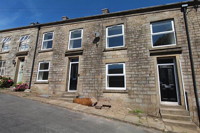 3 Bedroom Cottage To Rent In Chapel Street, Belmont, Bolton, BL7