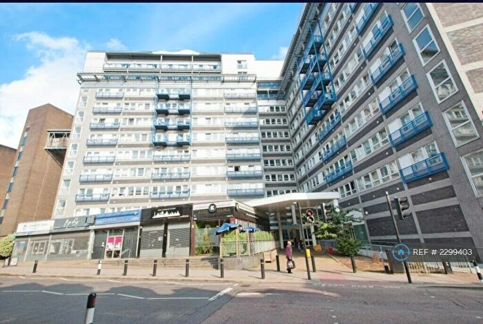 1 Bedroom Flat To Rent In The Vista Building, London, SE18