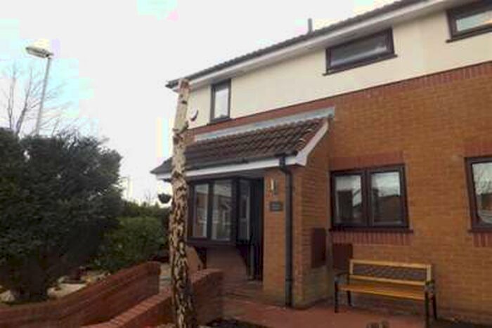 1 Bedroom House To Rent In Whittlewood Close, WA3