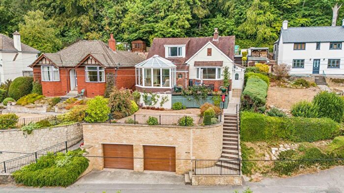 2 Bedroom Detached House For Sale In Thrupp Lane, Thrupp, GL5