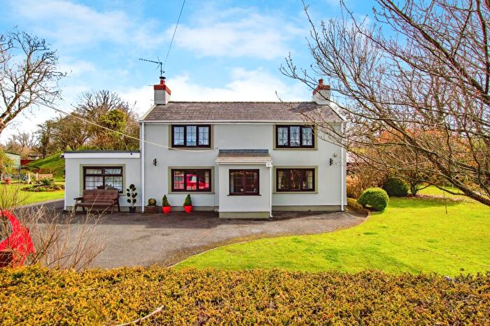 4 Bedroom Detached House For Sale In Broadmoor, Kilgetty, Pembrokeshire, SA68