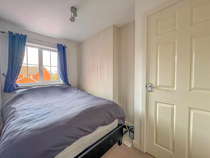 2 Bedroom Semi-Detached House For Sale In Merevale Road, Atherstone, CV9