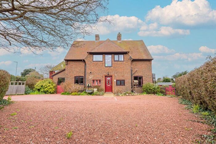 4 Bedroom Detached House For Sale In West Street, Selsey, PO20