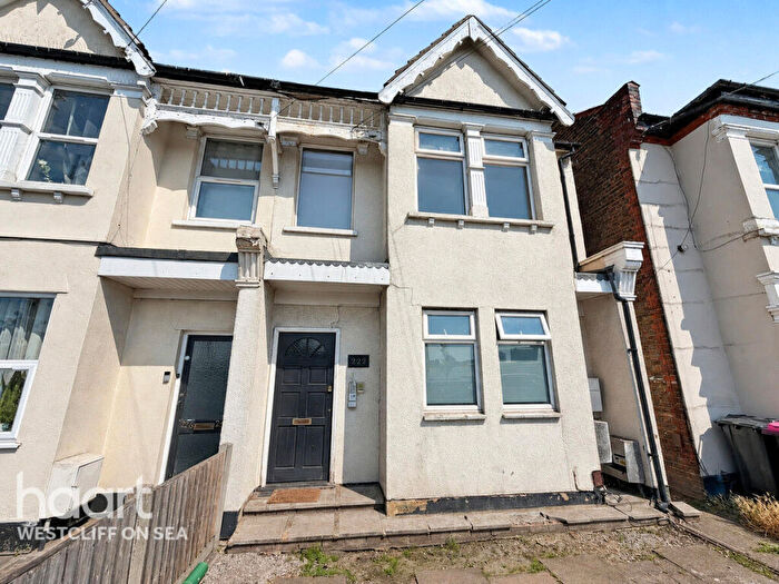 1 Bedroom Flat For Sale In Sutton Road, Southend-On-Sea, SS2