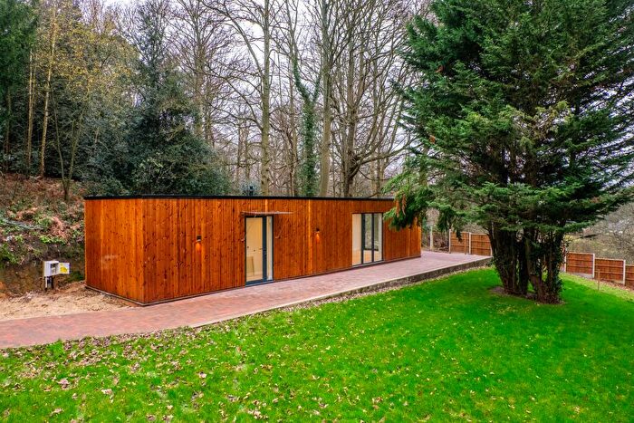 2 Bedroom Detached Bungalow For Sale In Shaw Hill House, Addington, West Malling, ME19