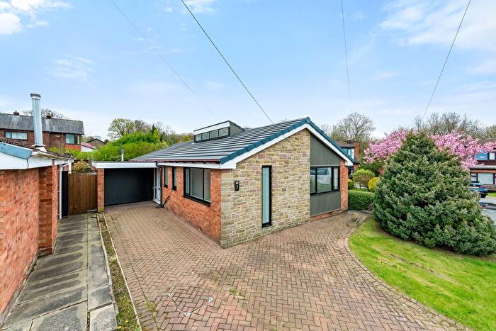 3 Bedroom Bungalow For Sale In Treetops Avenue, Ramsbottom, Bury, BL0