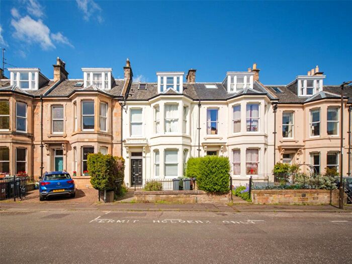 2 Bedroom Apartment For Sale In Hartington Place, Bruntsfield, Edinburgh, EH10