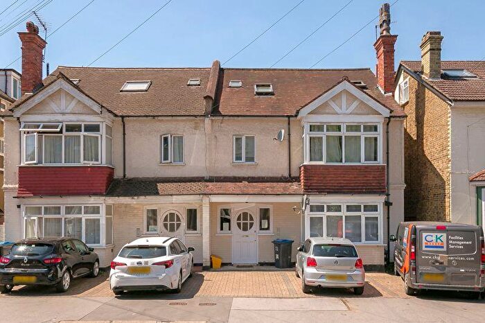 Studio To Rent In Heathfield Road, Croydon, CR0