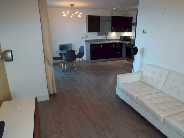 2 Bedroom Apartment To Rent In Eddystone House, Prospect Place, CF11