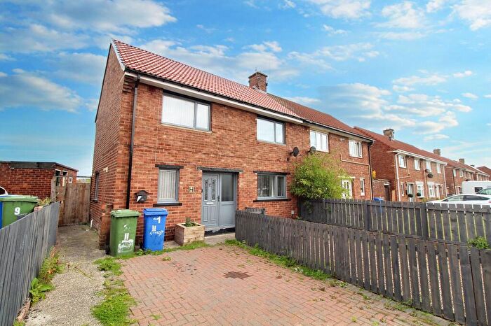 3 Bedroom Semi-Detached House To Rent In Langley Avenue, Blyth, NE24