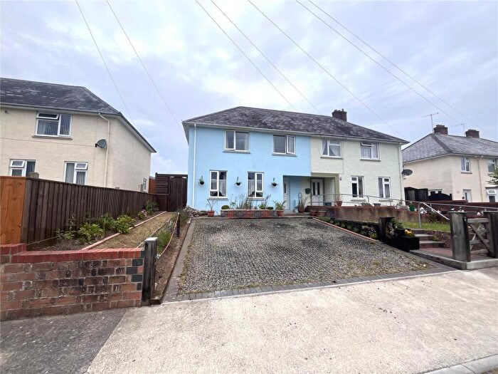 3 Bedroom Semi-Detached House For Sale In Beaufort Road, Pembroke, Pembrokeshire, SA71