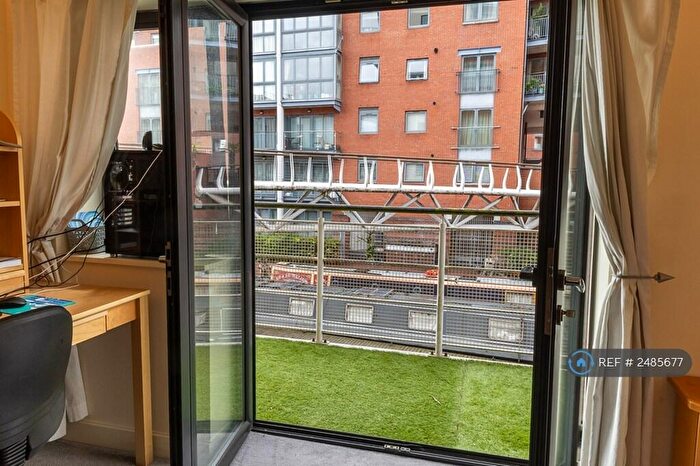 2 Bedroom Flat To Rent In Watermarque, Birmingham, B16