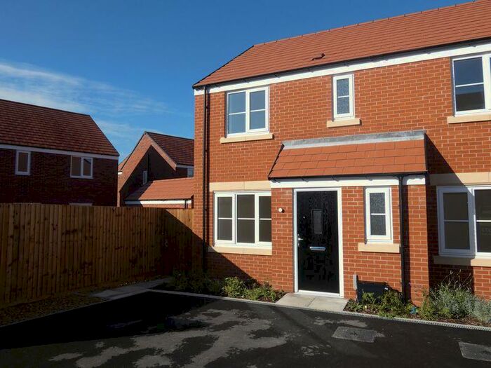 3 Bedroom End Of Terrace House To Rent In Benington Close, Hampton Gardens, Peterborough, PE7