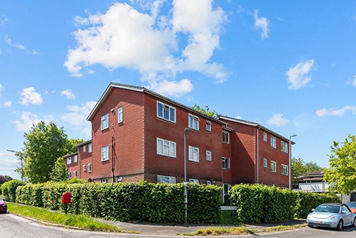 2 Bedroom Flat For Sale In Boughey Place, Lewes, East Sussex, BN7