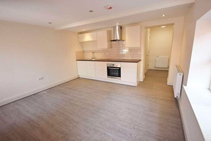 1 Bedroom Flat To Rent In Flat, St James Row, S1