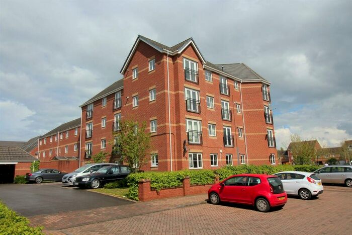 2 Bedroom Apartment To Rent In Signet Square, Stoke, Coventry, CV2