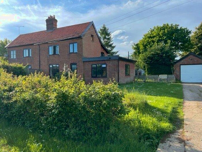 3 Bedroom Semi-Detached House To Rent In Wood Farm Cottages, Wood Farm Road, Grundisburgh, Woodbridge, IP13