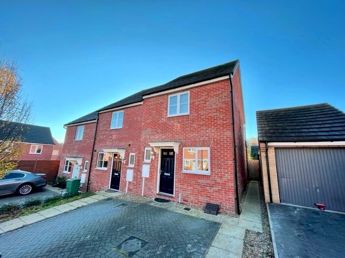 2 Bedroom End Of Terrace House To Rent In Hudson Grove, Peterborough, PE7