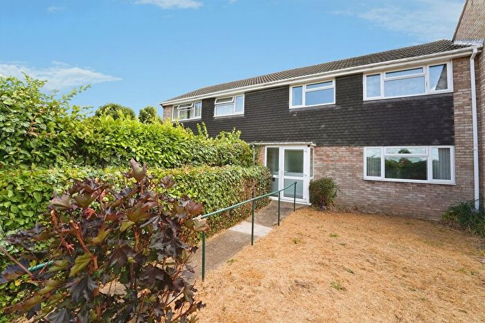 3 Bedroom Terraced House For Sale In Orford Way, Malvern, WR14