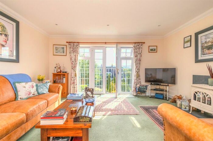 3 Bedroom End Of Terrace House For Sale In Hillcrest, Mill Lane, Storrington, Pulborough, RH20