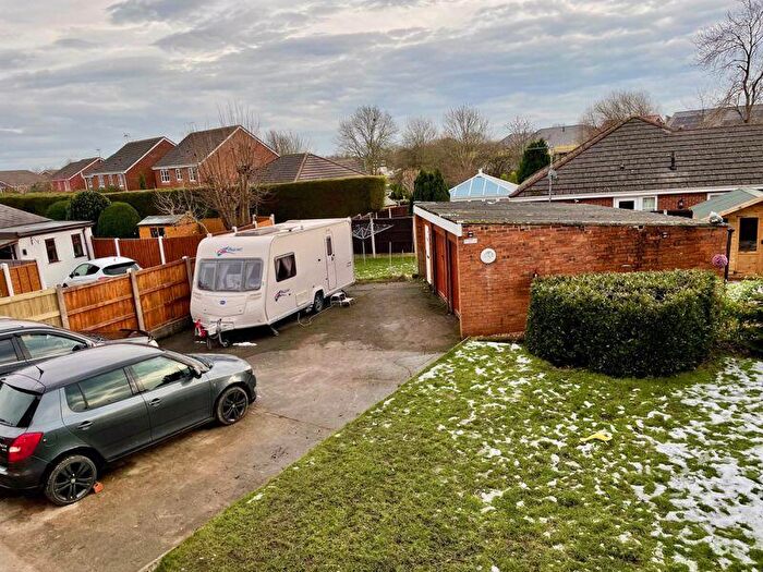 4 Bedroom Detached House For Sale In Main Road, Rhosrobin, LL11