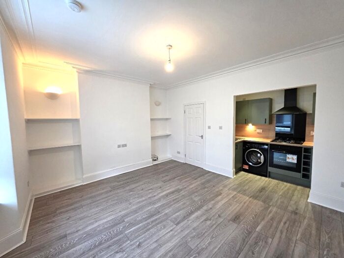 1 Bedroom Flat To Rent In North Deeside Road, Peterculter, Aberdeen, AB14