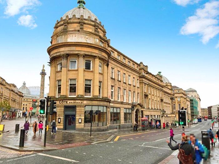 3 Bedroom Flat For Sale In Grey Street, Newcastle Upon Tyne, NE1