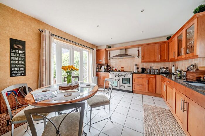 4 Bedroom Detached House For Sale In Watery Lane, Church Crookham, Fleet, Hampshire, GU52