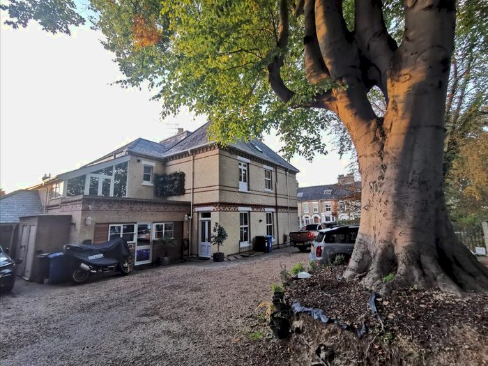 2 Bedroom Flat To Rent In Earlham Road, Norwich, NR2