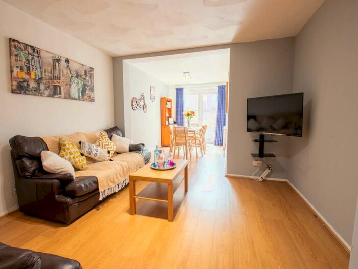 4 Bedroom House To Rent In Payton Mews, Canterbury, Kent, CT1