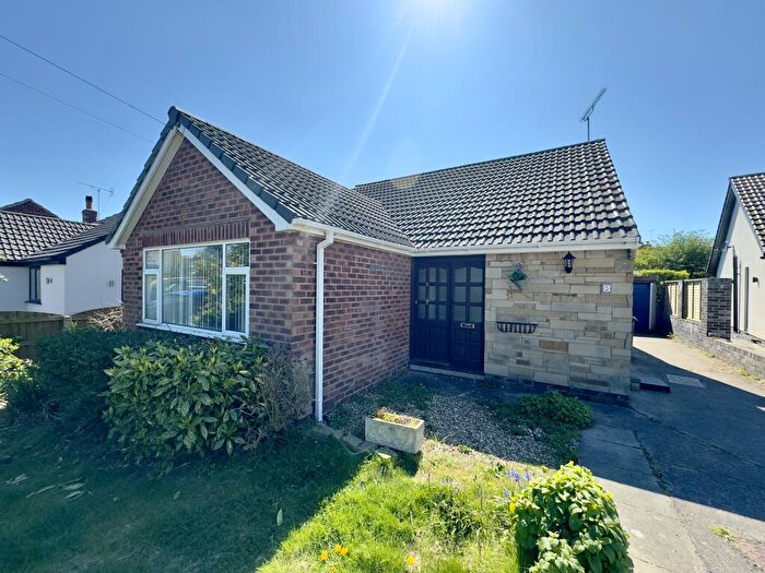 3 Bedroom Bungalow To Rent In Elgin Close, Vicars Cross, CH3