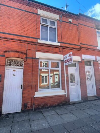 4 Bedroom Terraced House To Rent In Herschell Street, Leicester, LE2
