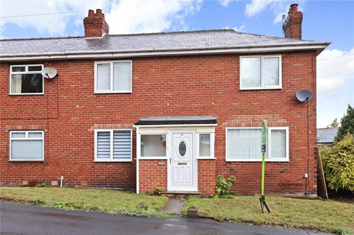 3 Bedroom Semi-Detached House To Rent In King George Avenue, Gateshead, Tyne And Wear, NE11