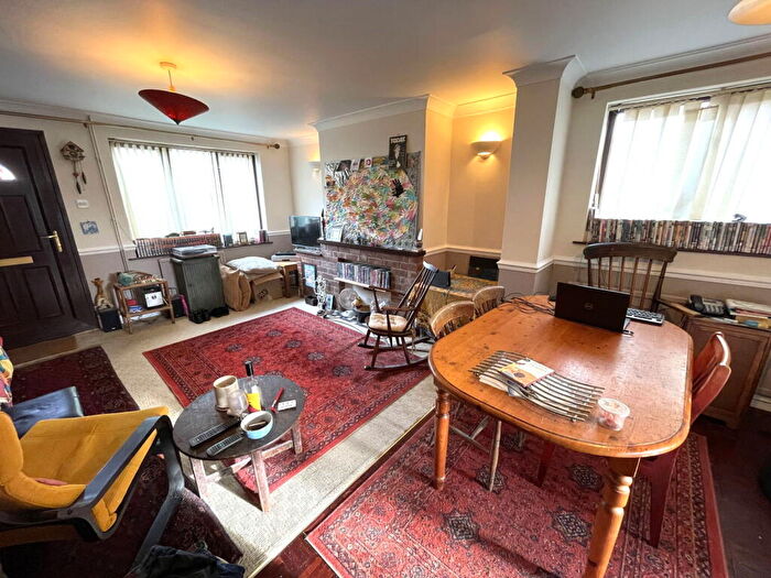 2 Bedroom Semi-Detached House For Sale In Old Lynn Road, Wisbech, PE13