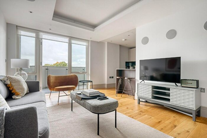 2 Bedroom Apartment To Rent In Cecil Grove, London, NW8